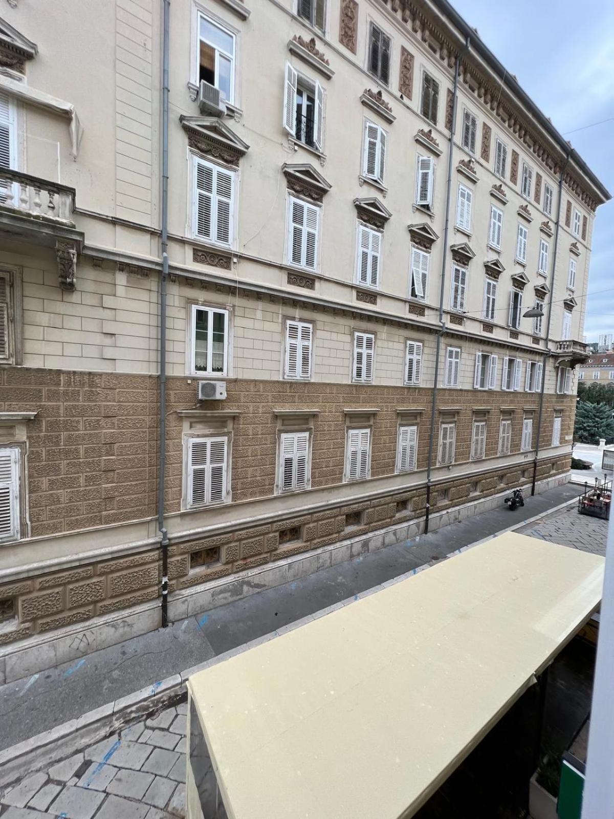 Appartamento Alisa Fiume Esterno foto